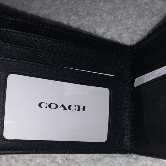 🆕 - MENS Authentic Coach Black Signature billfold WALLET - Picture 5 of 7